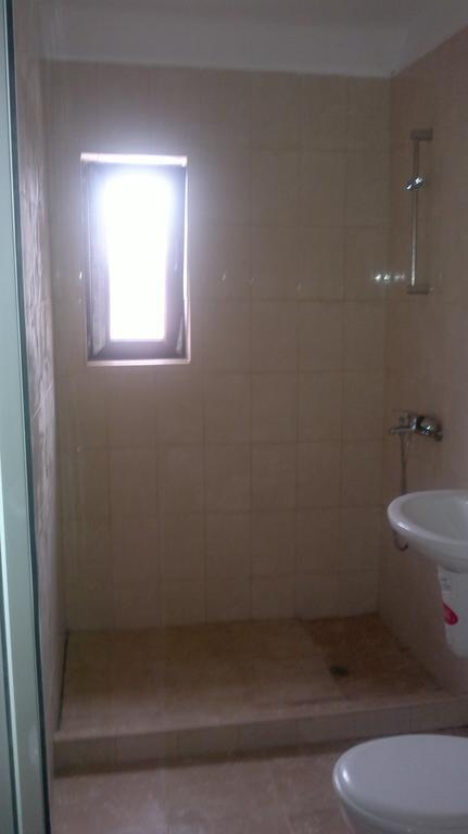 Apartment Ivaylo Warna Exterior foto